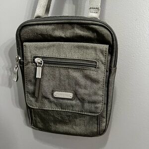 Baggallini Far and Wide RFID crossbody bag